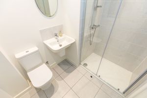 Ensuite- click for photo gallery